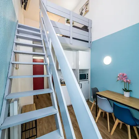 Serenity Aparthotel, La Défense - Eiffel Tower View - 5 Min Walk To Subway Apartamento